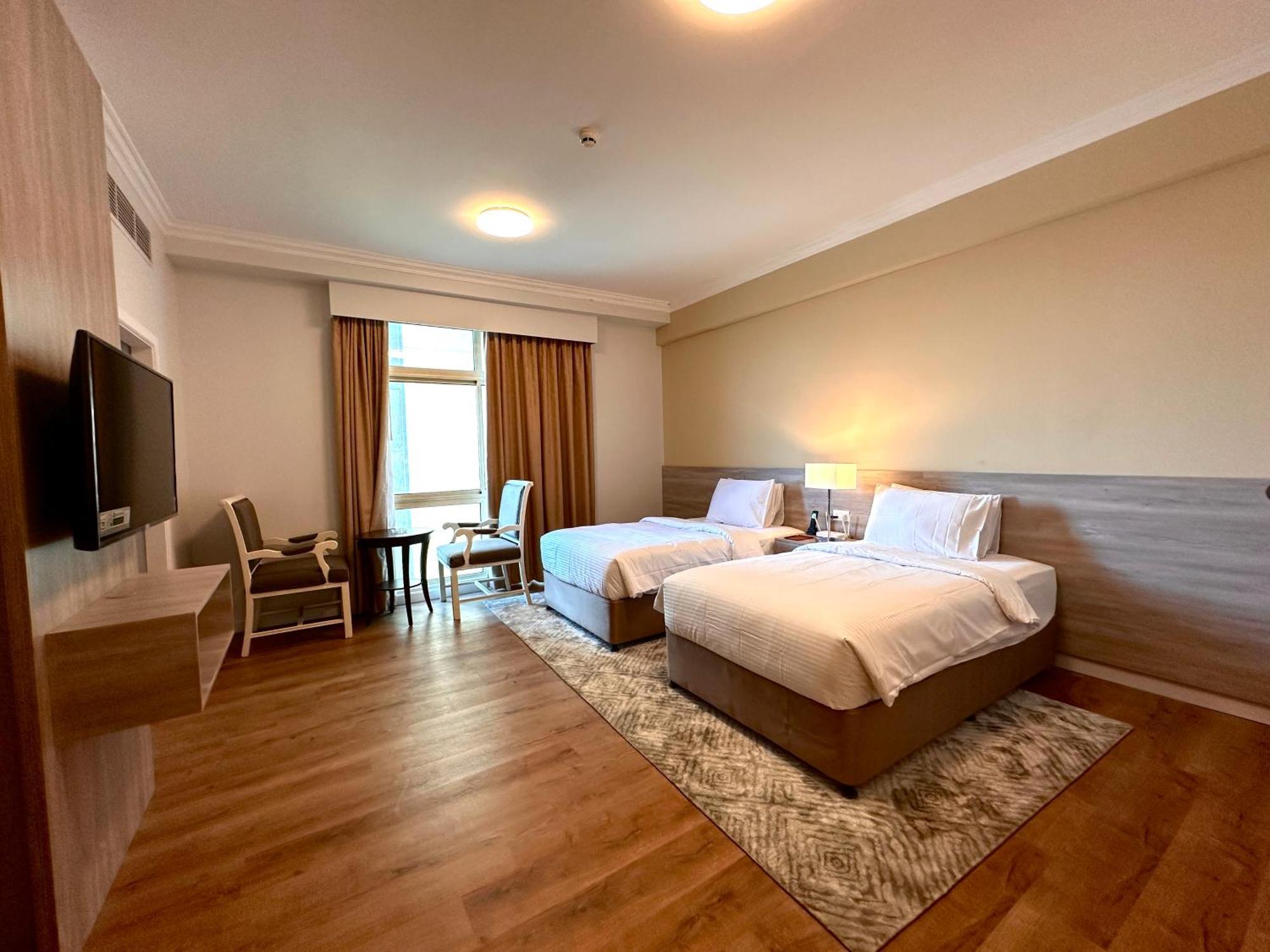 Mirador Hotel Manama Ngoại thất bức ảnh